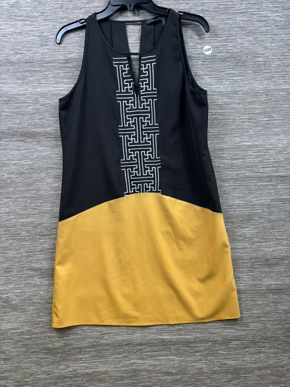 THML StitchFix Women’s Abriana Colorblock Embroidered Sleeveless Mini Dress Sz M